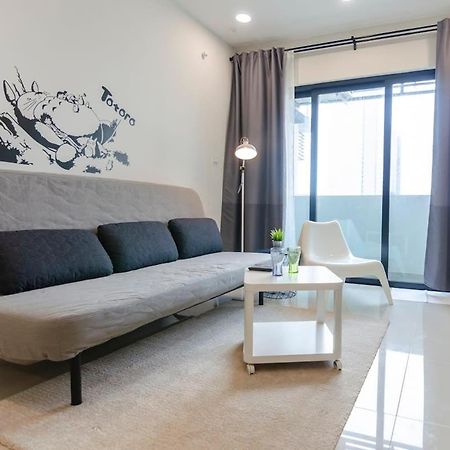 Totoro Theme Suite In Suasana Jb Джохор Бахру Екстериор снимка